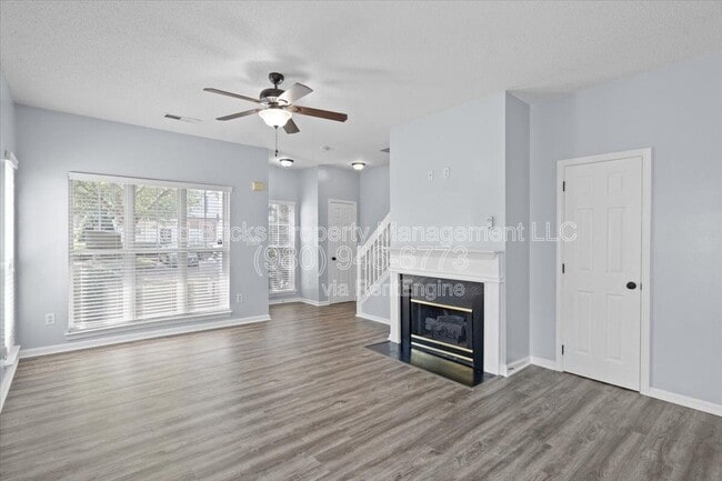 Photo - 6443 Mallard View Ln