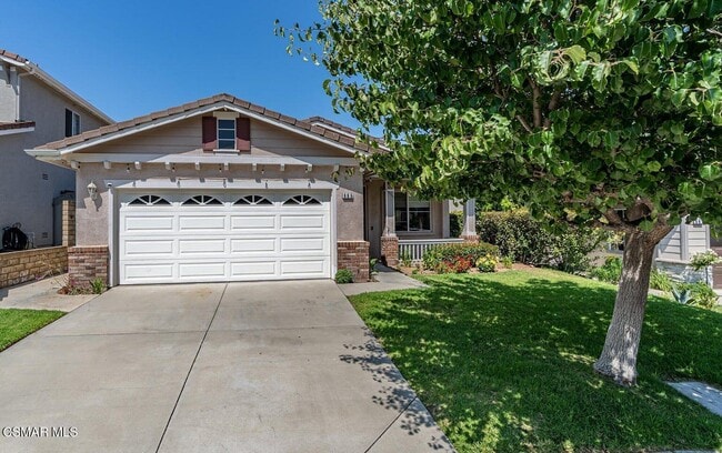 Building Photo - 665 Camino De La Luz