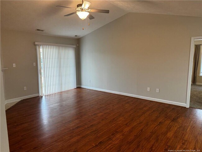 Photo - 1811 Balmoral Dr