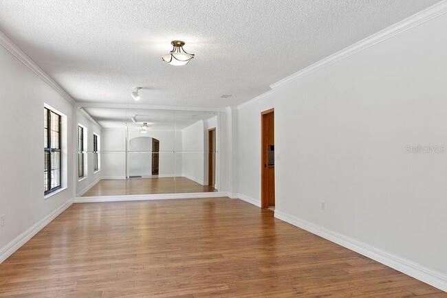 Photo - 1320 Trail by the Lake