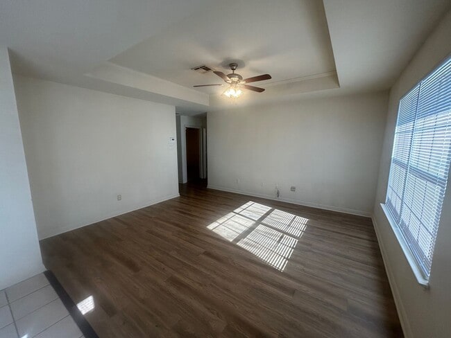 Photo - China Spring 4 Bedroom