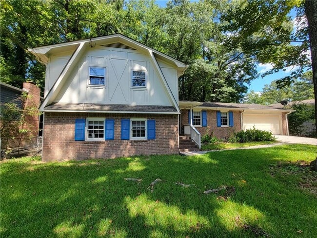 Building Photo - 2506 Windmere Dr NW