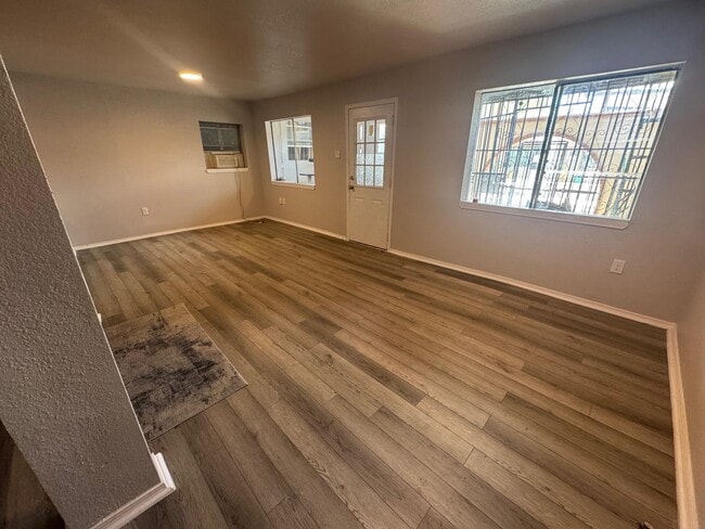 520 Hidalgo St Unit 1