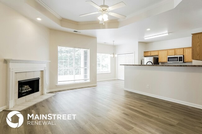 Photo - 561 Summit Cir