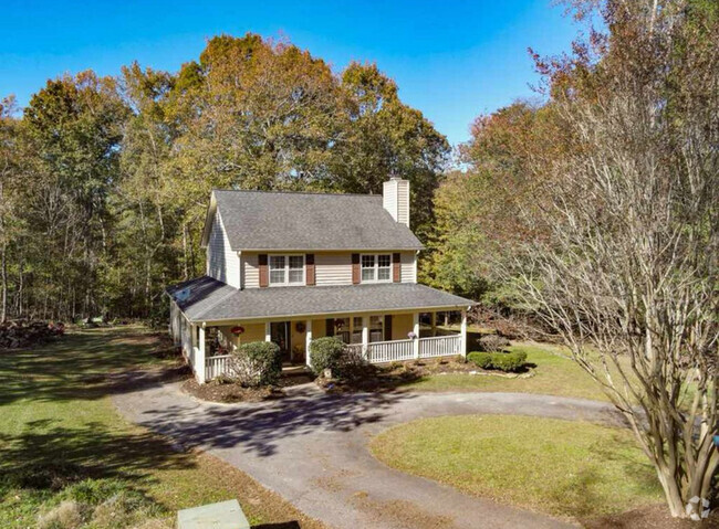 Building Photo - 110 S Pinepoint Dr Rental