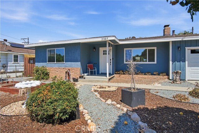 2367 Golden Ave