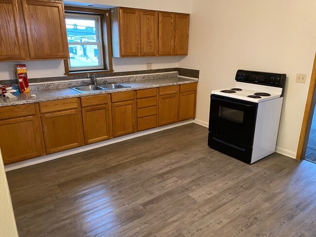 Photo - 5739 Marble Ave