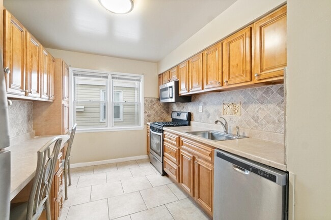 Photo - 36 Crossgate Rd Unit 1