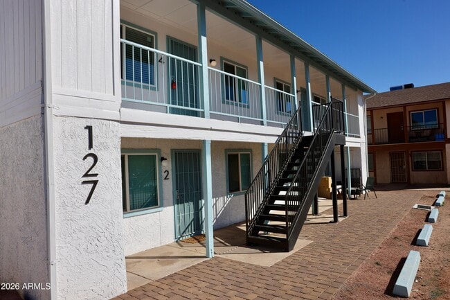 Photo - 127 S Outpost Rd Unidad 4