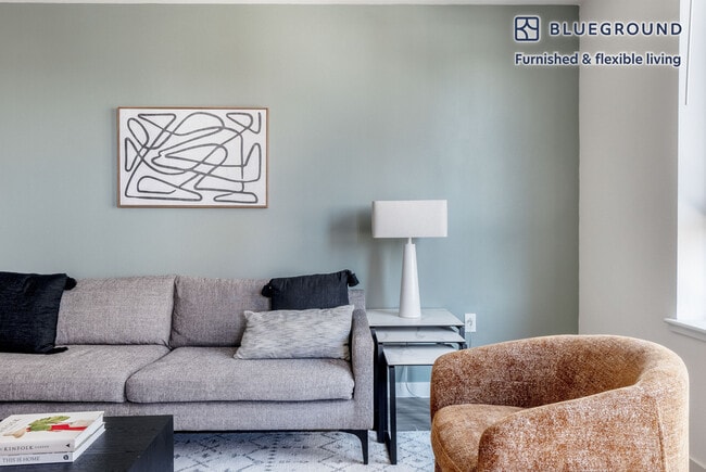 Photo - 6701 Shellmound St Unidad FL4-ID1458