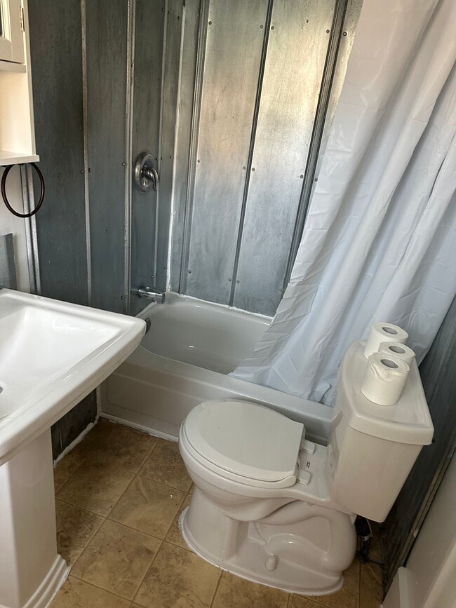 Photo - 125 South James Street Unit Apartment #3