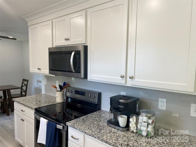 Photo - 113 Forest Dr