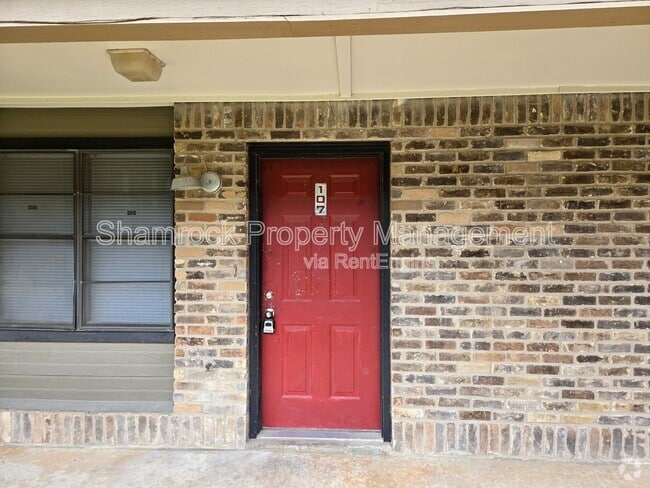 Building Photo - 1226 Baylor Ave Unit 107 Rental