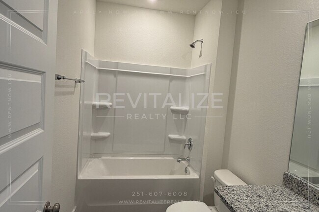 Photo - Lakeview Luxury Living in Hadley Village