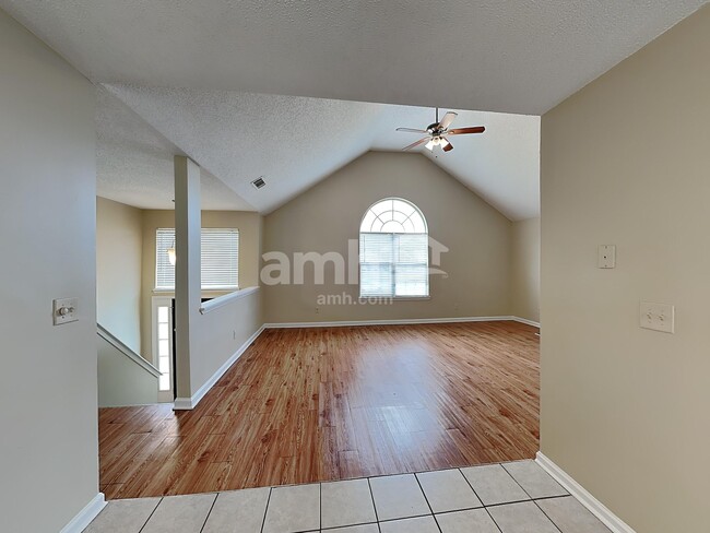 Photo - 228 Kings Cove