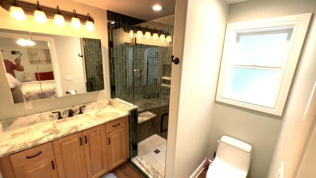 Photo - New Custom 2 Bed 2 Bath Furnished