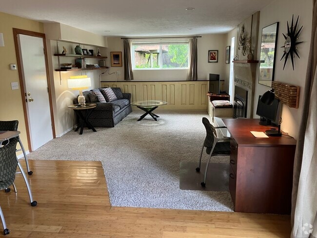 Building Photo - 1691 Parrish St Unit Your home away from home