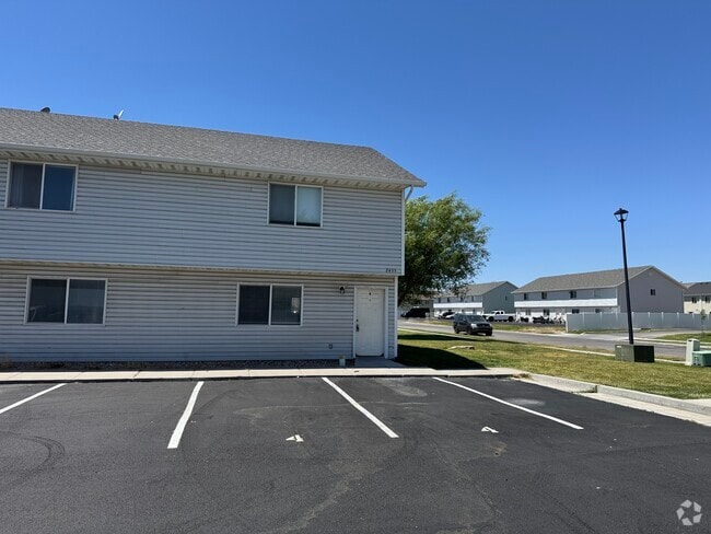 Building Photo - 2455 W 450 N Rental