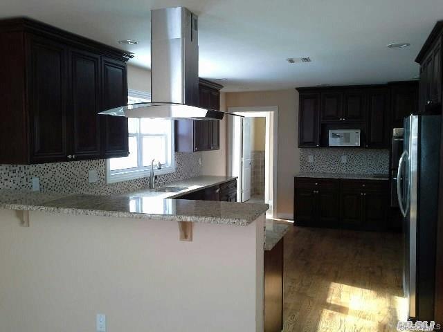 Photo - 11 Charlotte Pl