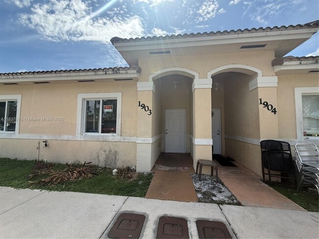 Photo - 13212 Old Biscayne Dr Unidad 1903 Rental