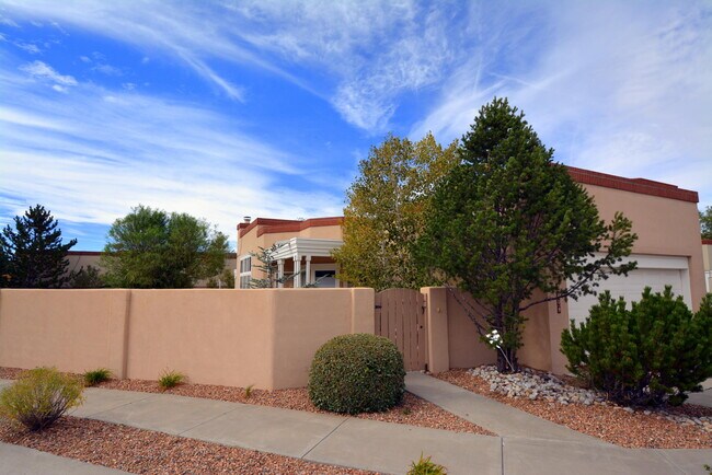 Building Photo - 5809 Vulcan Vista Dr NE