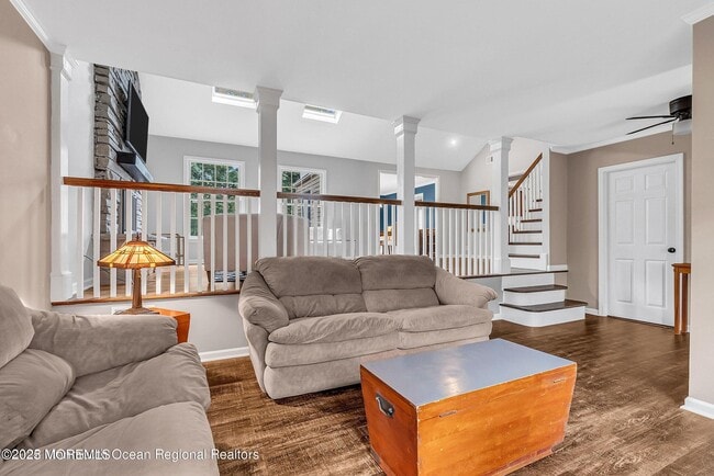 Photo - 1 Barbara Ln