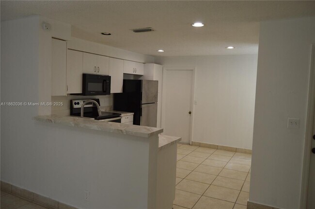 Photo - 1527 Veracruz Ln