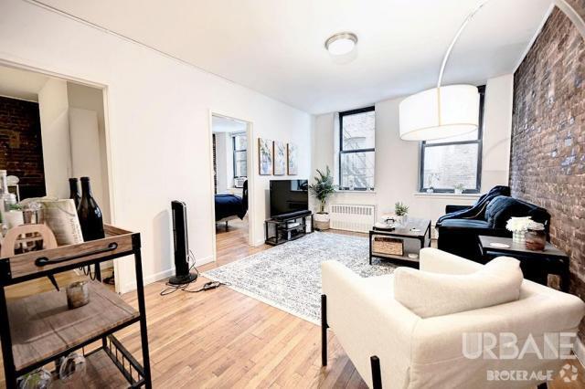 Building Photo - 2 bedroom in NEW YORK NY 10014 Unit 4M Rental