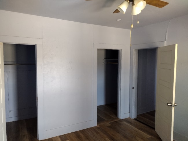 Photo - 1810 Avenue R