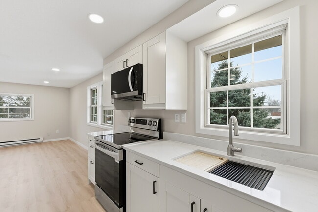 Photo - 12605 Main St Unit #200