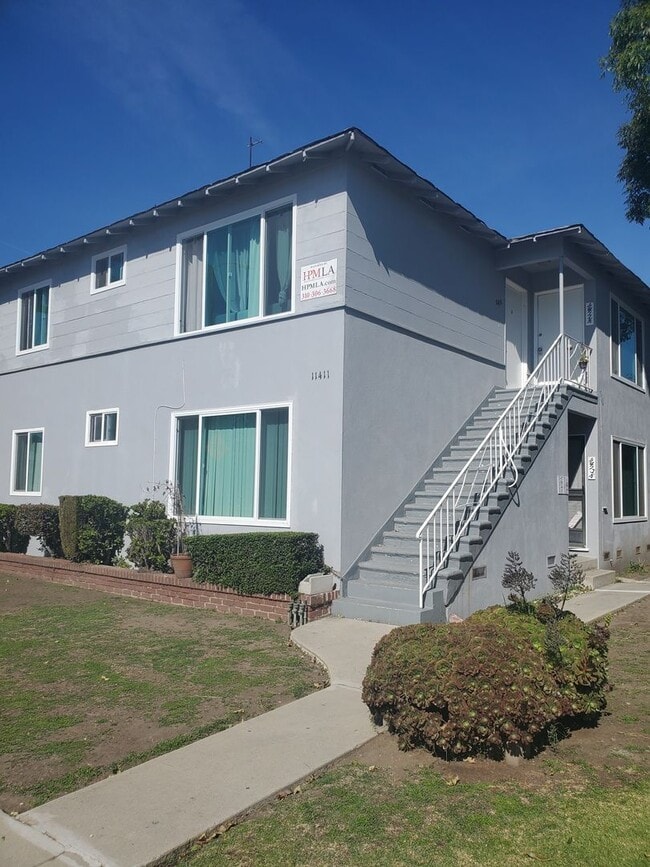 Building Photo - 11609 1/2-11411-12 Washington Pl Unit 11411 1/2