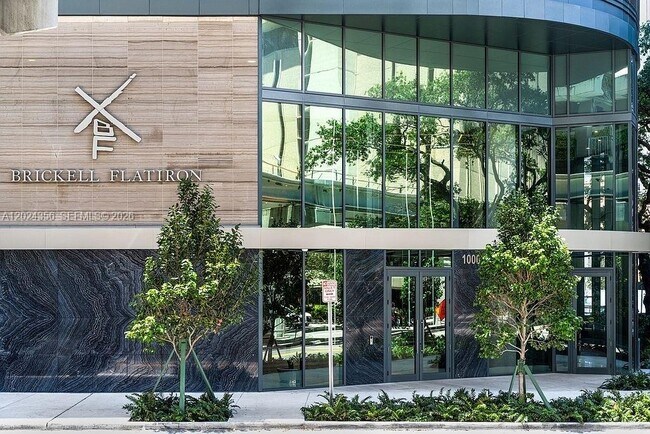 Photo - 1000 Brickell Plaza Unidad 2108