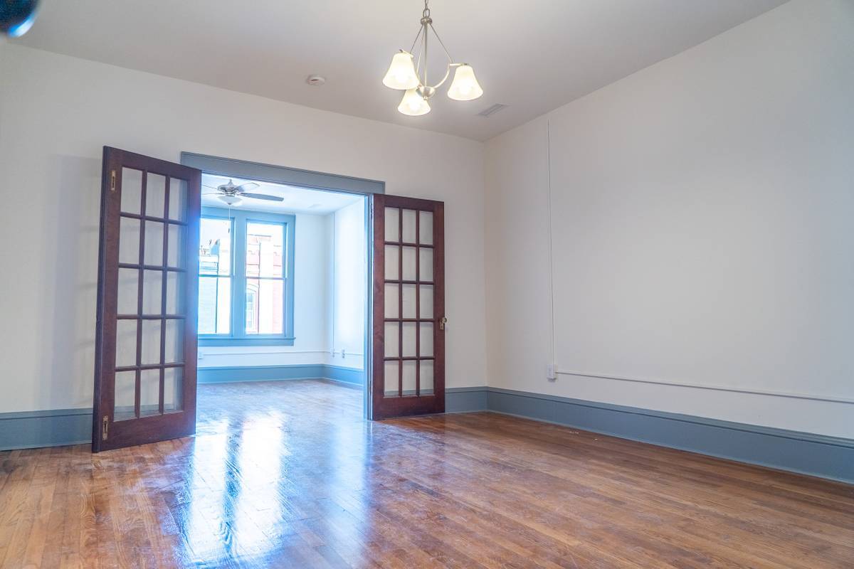 Photo - 87-A West Main