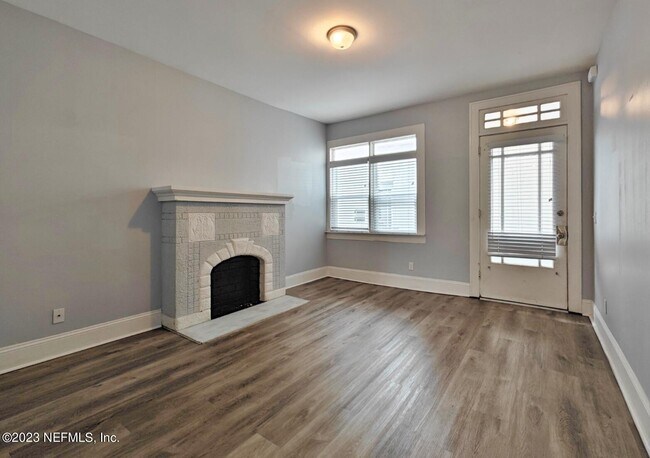 Photo - 1009 Stockton St