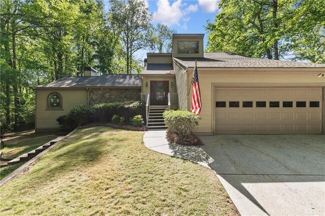 Building Photo - 755 Nile Dr