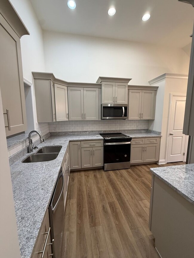 Photo - Ooltewah Rental 3 Bedrooms + Full Finished Basement