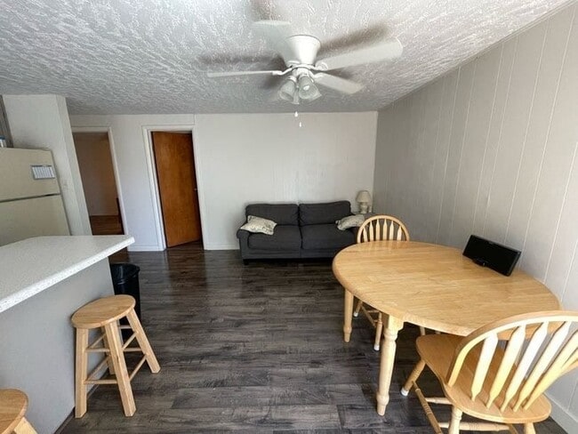 Photo - 4035 Brinker Ave