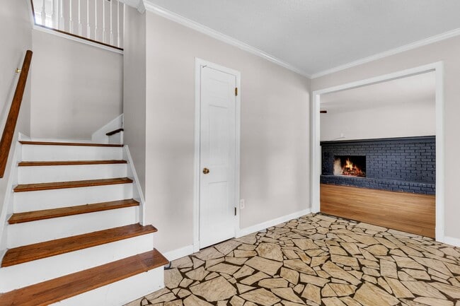 Photo - Newly Renovated 4-Bedroom Home in Germanto...