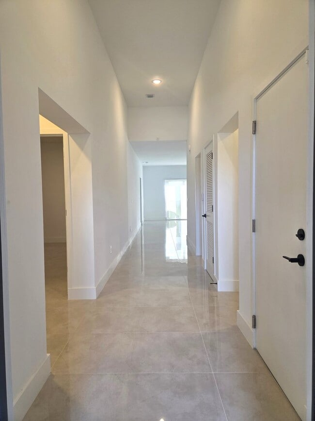 Photo - 4/2 in Villa Pass