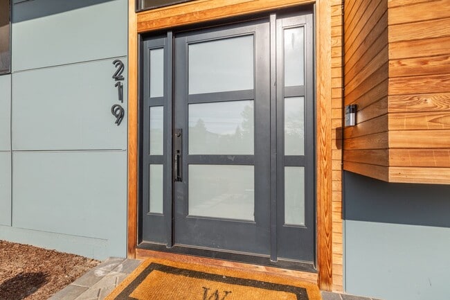 Photo - Crown Park Home