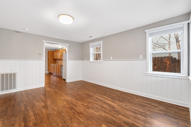 living room - 1306 E 4th St