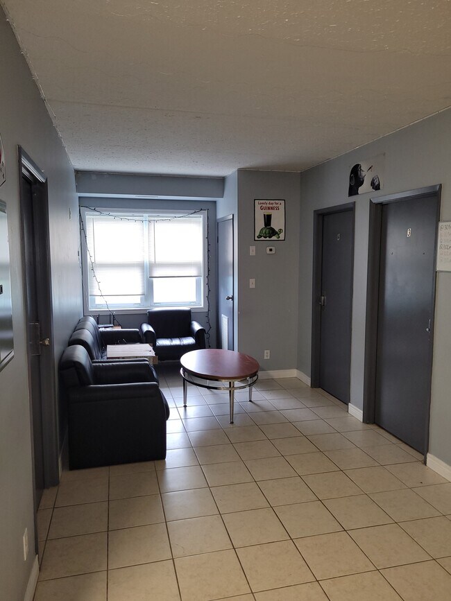 Photo - 253 Lester St Unité 301-Room3