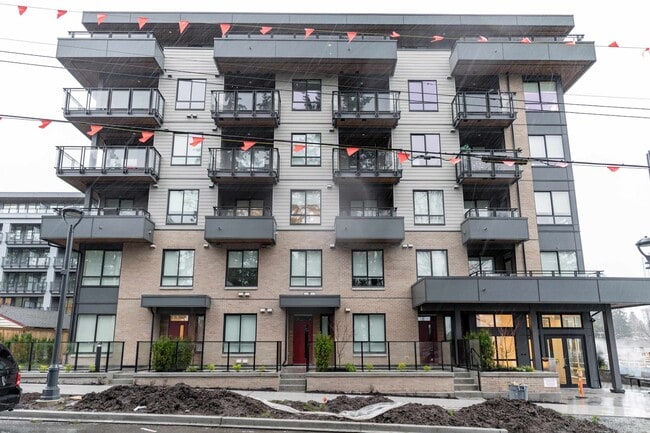 Building Photo - 314 - 13 Unit 314