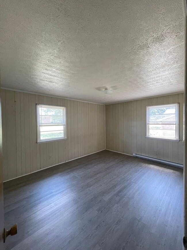 Photo - 1705 Windover Rd