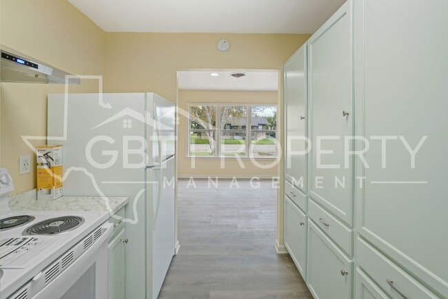 Photo - 3 Bedroom 2 Bathroom Home Ready for Move In1