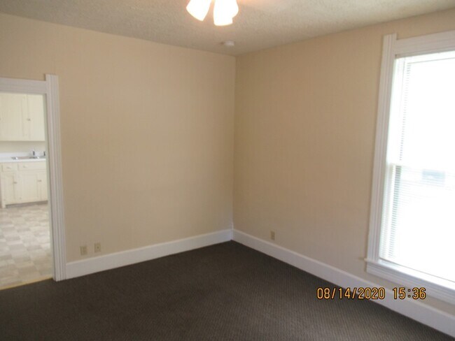 Photo - 320 E Cottage Grove Ave