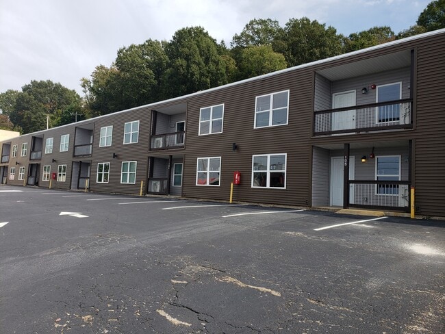 Building Photo - The View at Mission Ridge