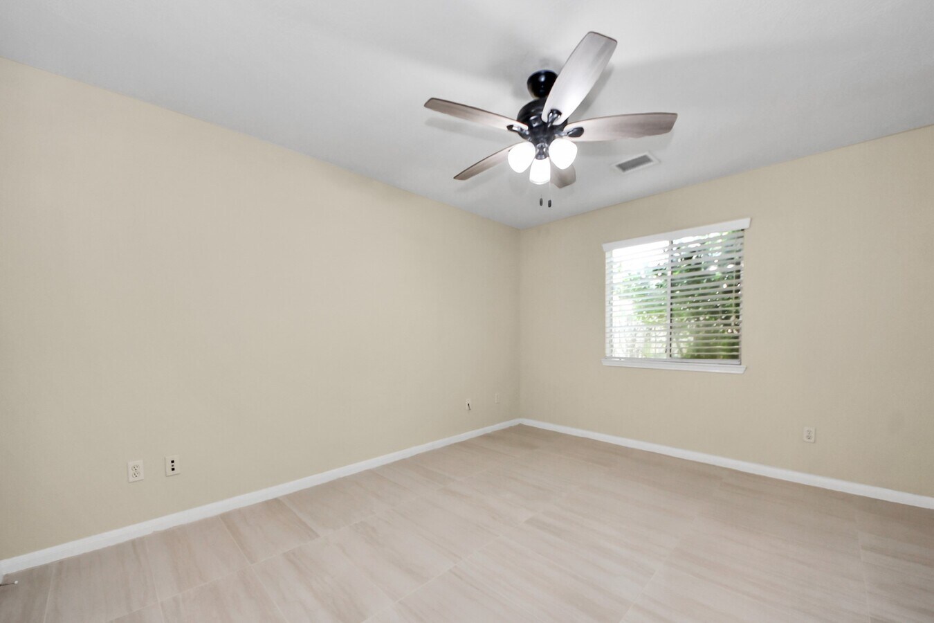 Photo - 10214 White Oak Trail Ln