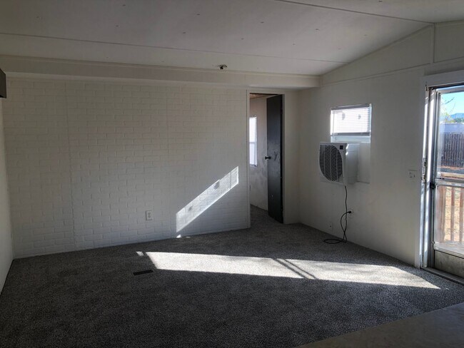 5215 Central Ave Unit B