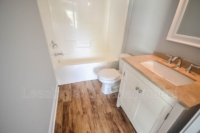 Photo - 16 Cannon St Unit 202